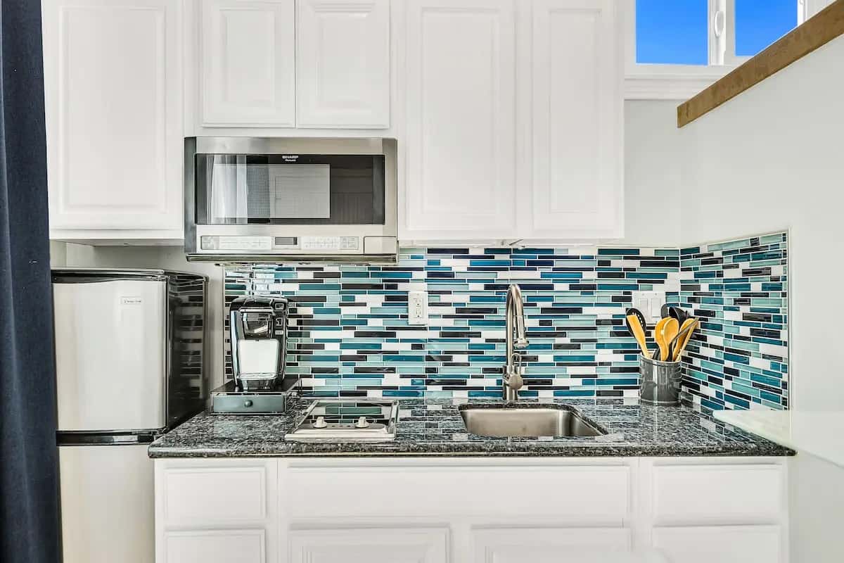 SW Beach Hotel hotel photo 1 in Hermosa Beach, California