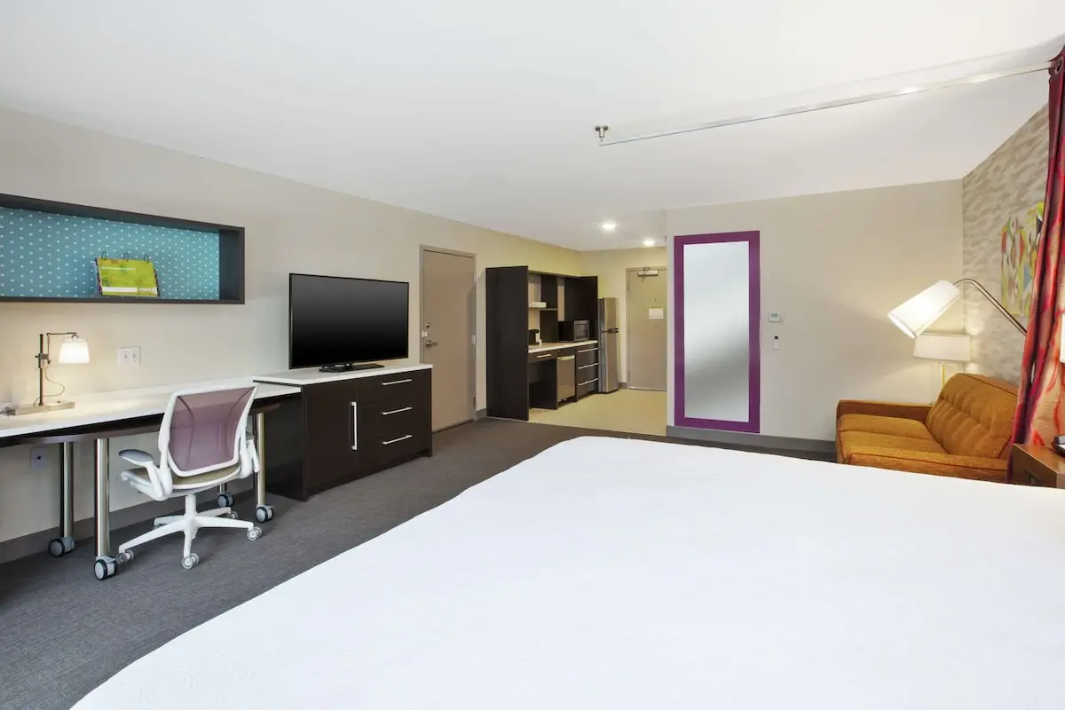 Home2 Suites By Hilton West Bloomfield Detroit hotel photo 1 in West Bloomfield, Michigan