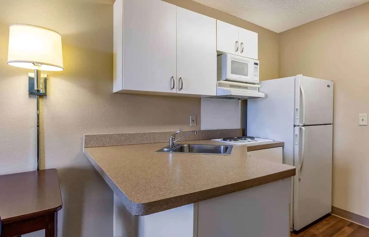 Extended Stay America Suites Austin Northwest/Arboretum hotel photo 1 in Austin, Texas