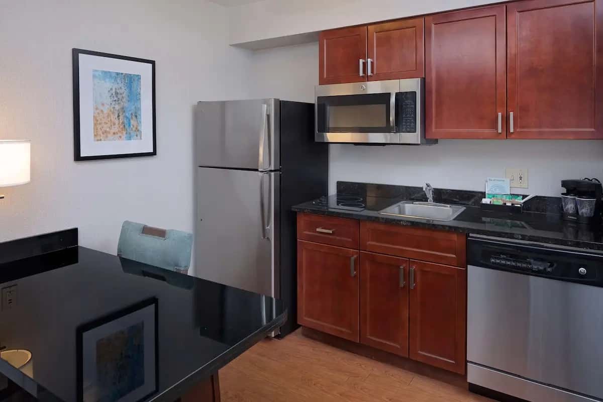 Homewood Suites by Hilton Minneapolis-Mall Of America hotel photo 1 in Bloomington, Minnesota