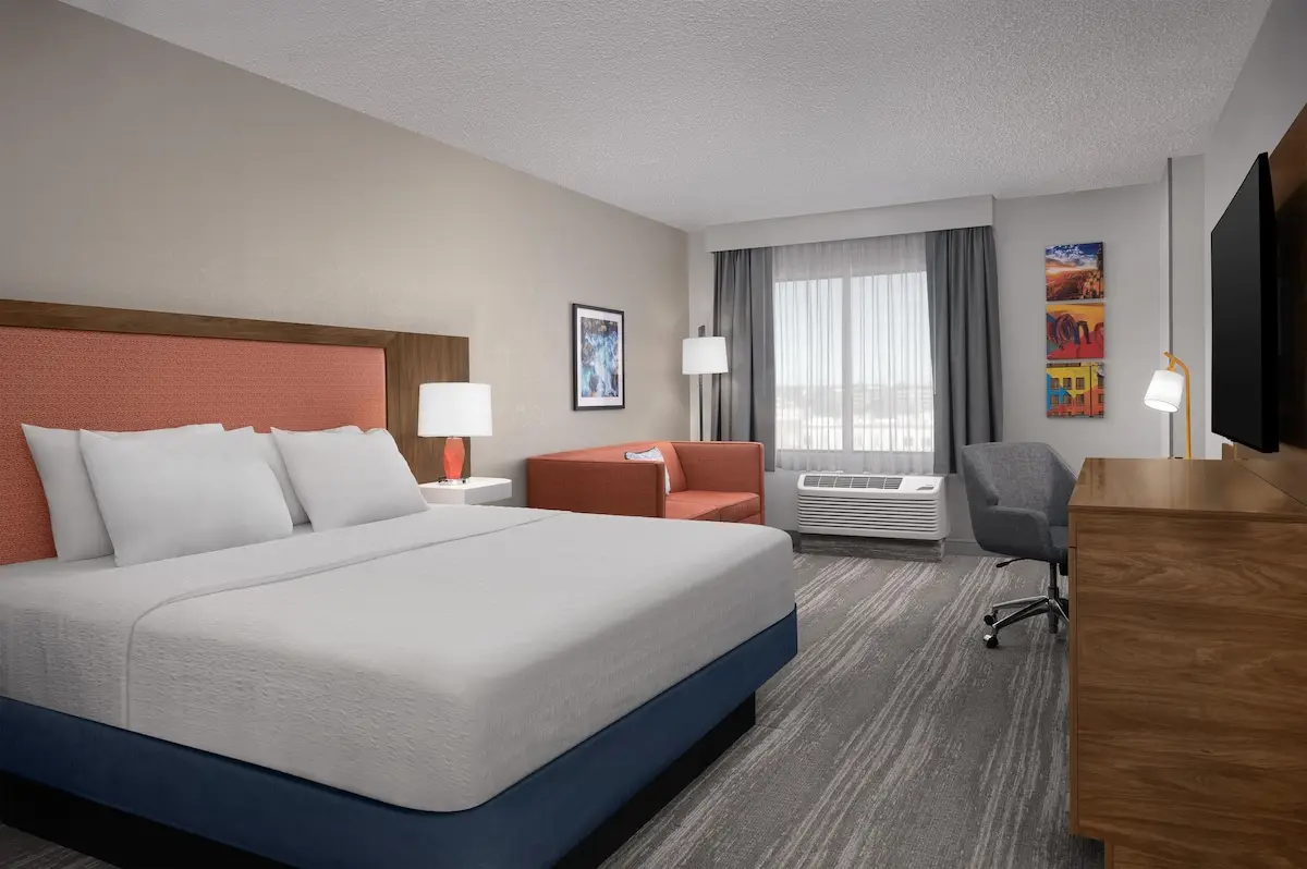 Hotels with kitchens in Glendale