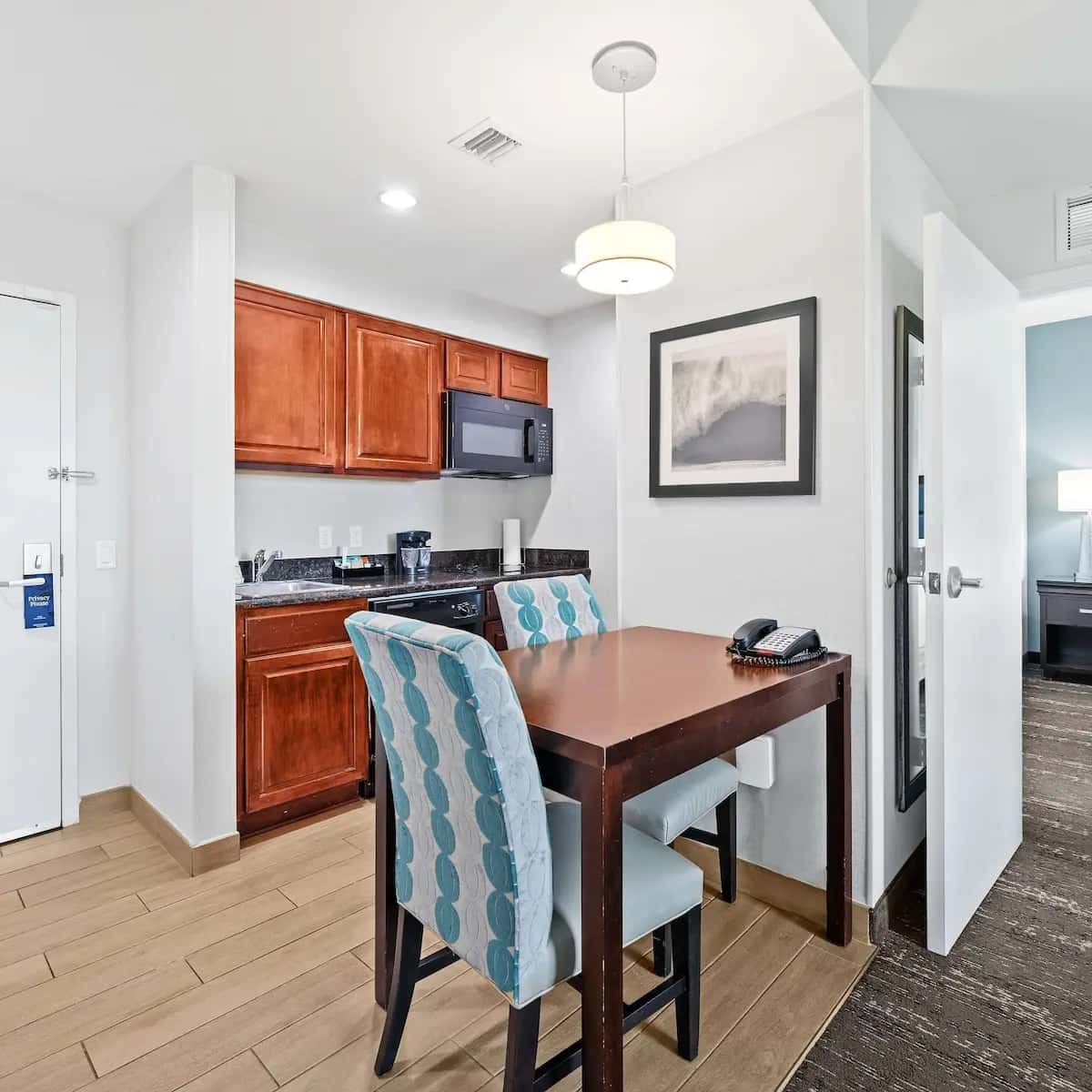 Homewood Suites by Hilton Ft. Lauderdale Airport-Cruise Port hotel photo 1 in Dania Beach, Florida