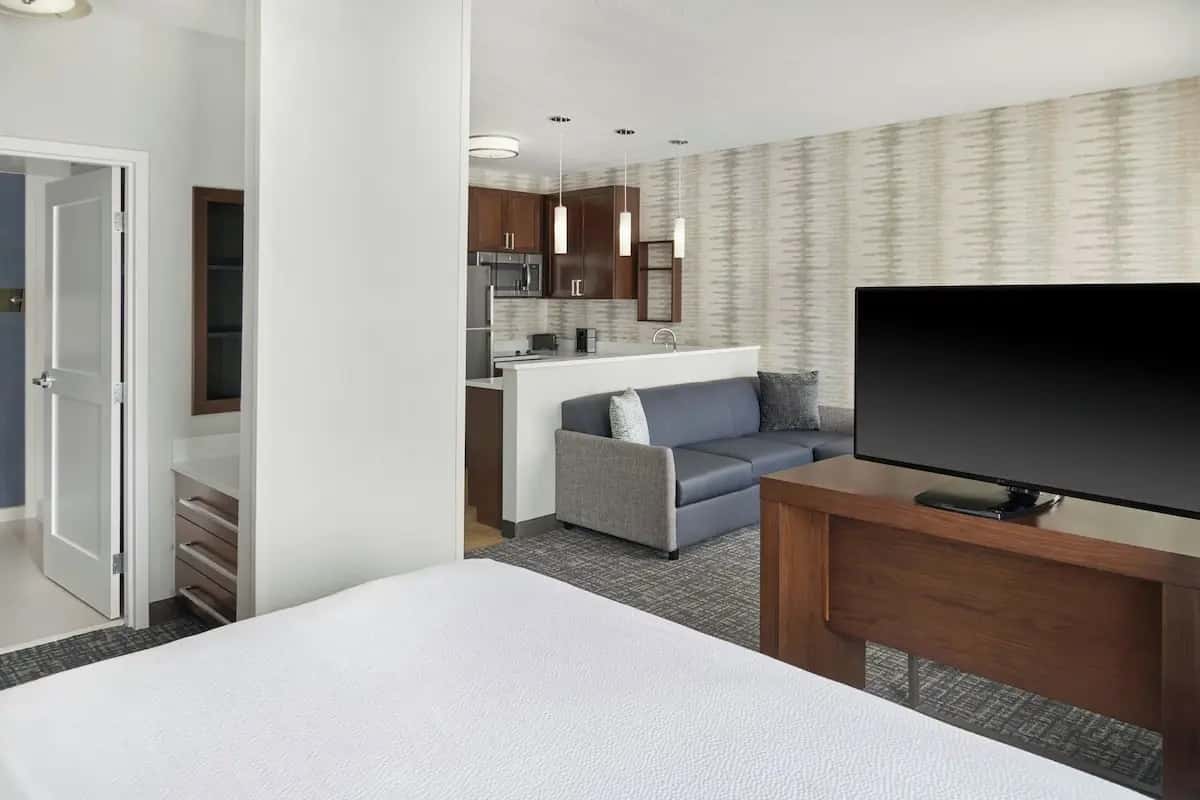 Residence Inn by Marriott Charlotte Airport hotel photo 1 in Charlotte, North Carolina