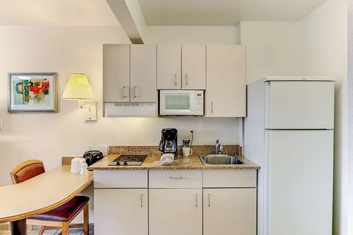 Studio 6 Extended Stay - Kissimmee, FL - Orlando hotel photo 1 in Kissimmee, Florida