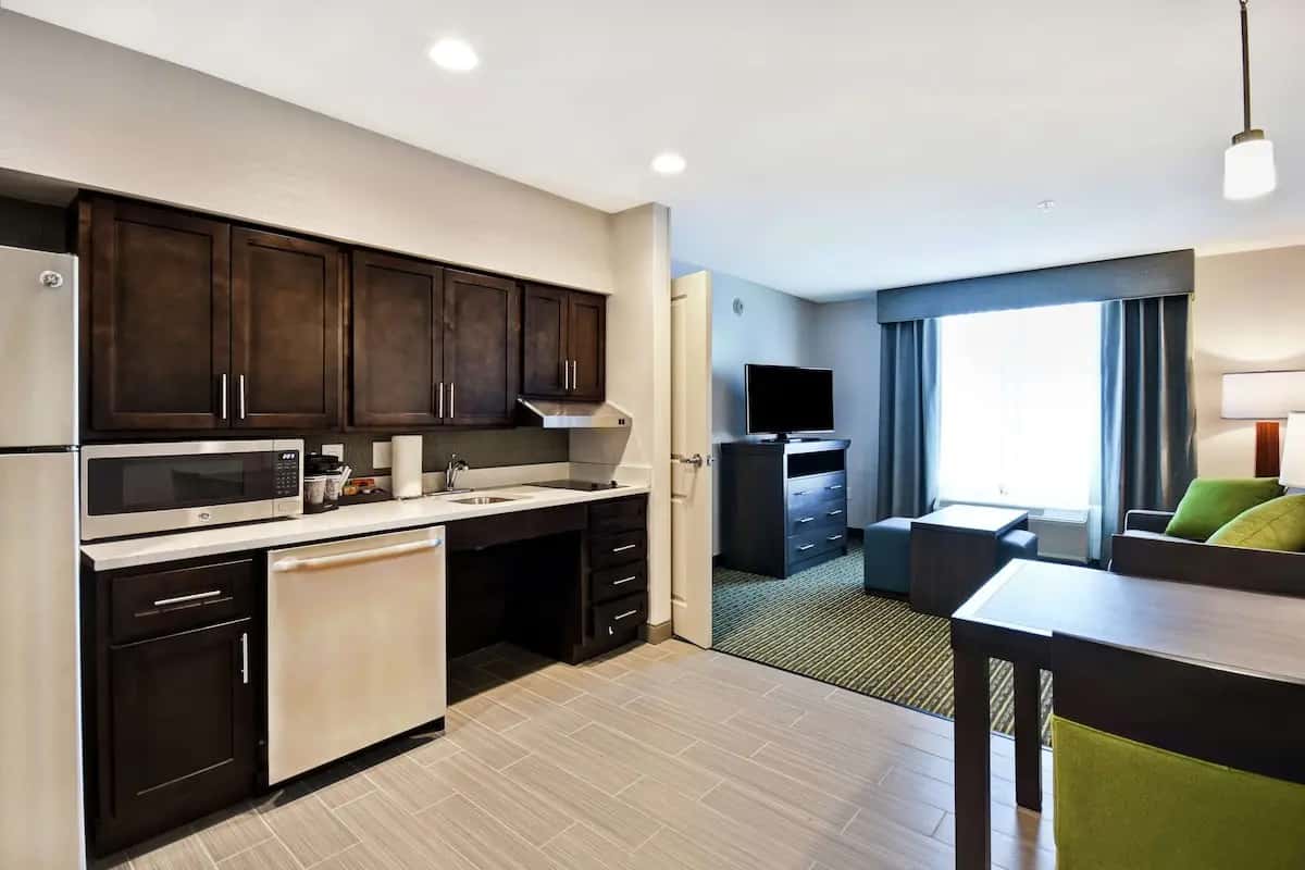 Homewood Suites by Hilton Novi Detroit hotel photo 1 in Novi, Michigan
