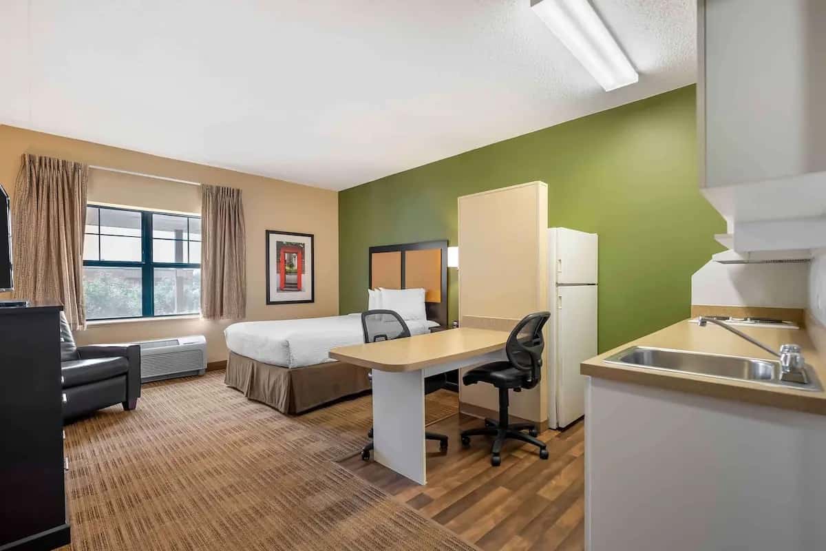 Extended Stay America Suites Chicago Itasca hotel photo 1 in Itasca, Illinois