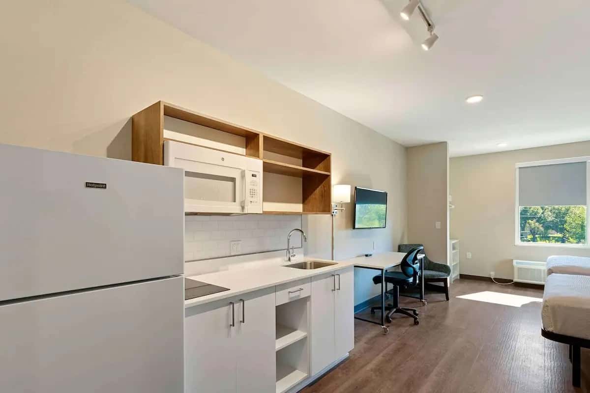Extended Stay America Suites - Baytown hotel photo 1 in Baytown, Texas