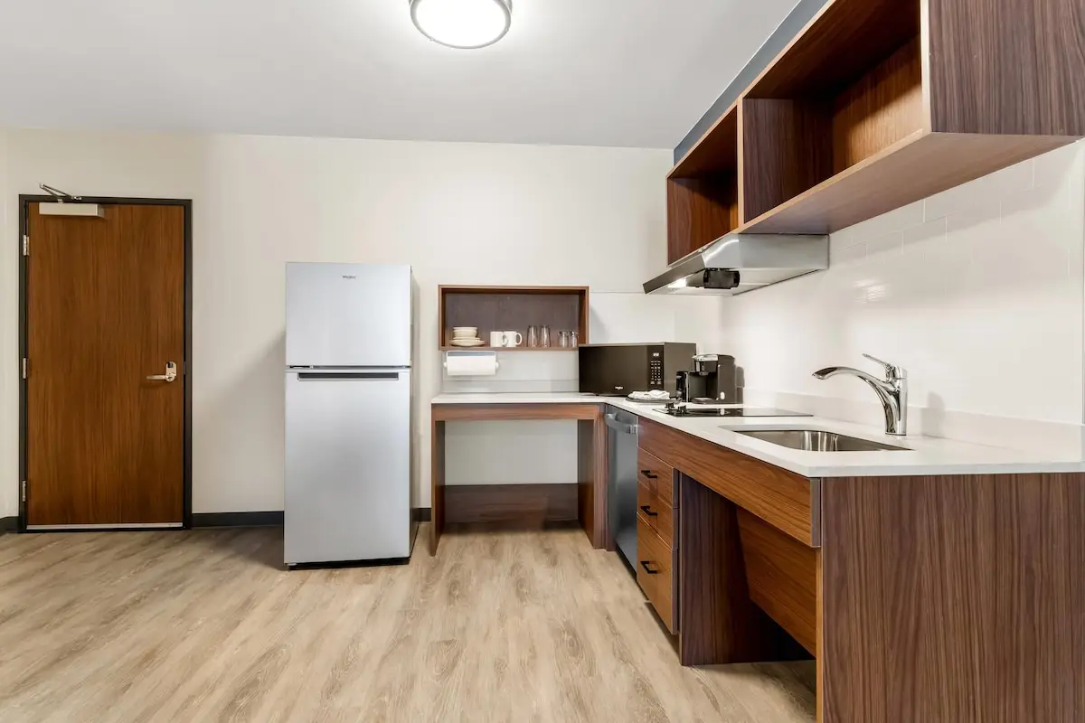 Everhome Suites Denver Airport hotel photo 1 in Denver, Colorado