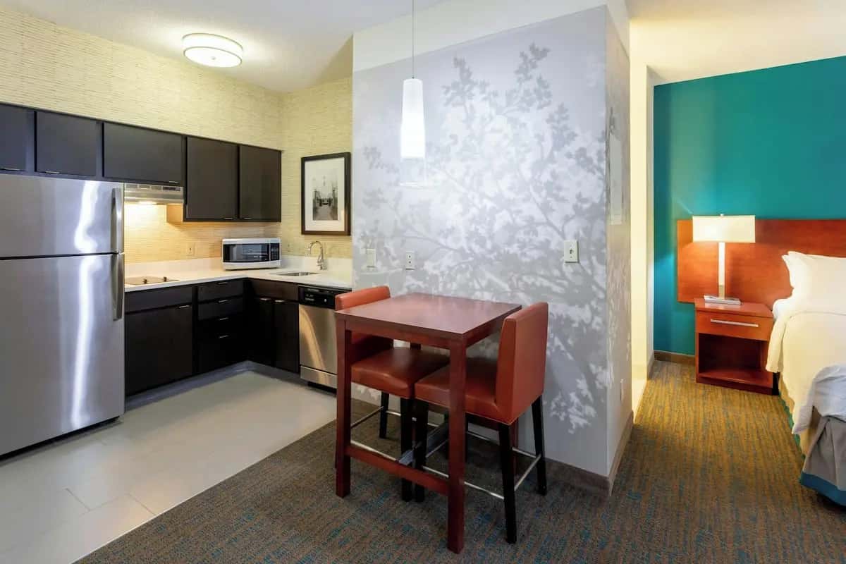 Residence Inn by Marriott Minneapolis St. Paul/Roseville hotel photo 1 in Roseville, Minnesota