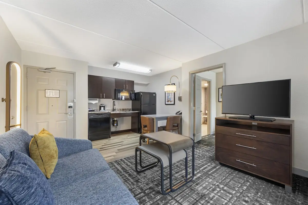 Hotels with kitchens in Malvern