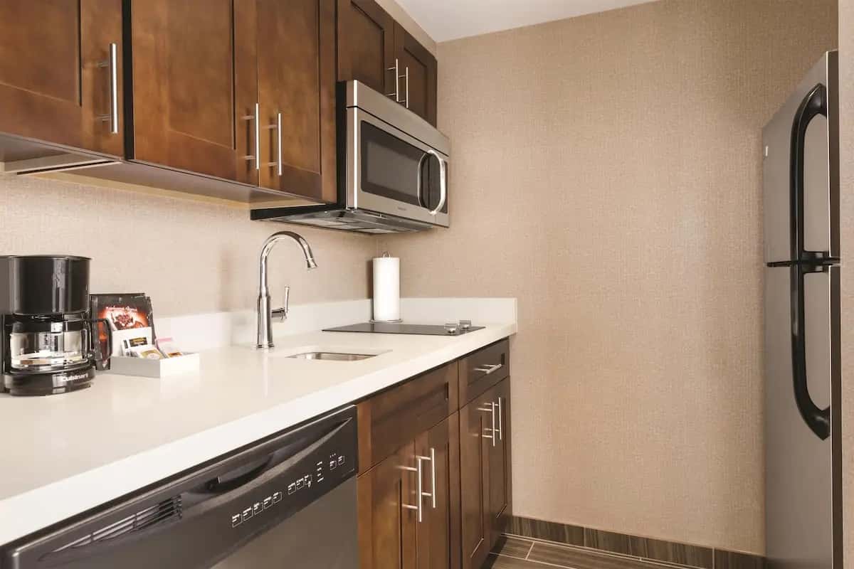 Homewood Suites by Hilton Washington DC Capitol-Navy Yard hotel photo 1 in Washington, District of Columbia
