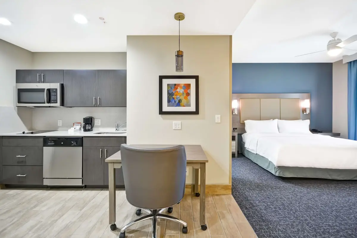 Homewood Suites by Hilton Orlando Theme Parks hotel photo 1 in Orlando, Florida