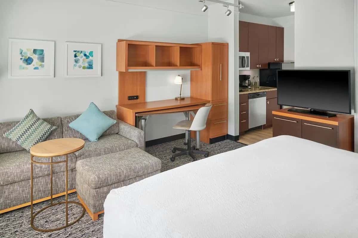 TownePlace Suites by Marriott Detroit Troy hotel photo 1 in Troy, Michigan