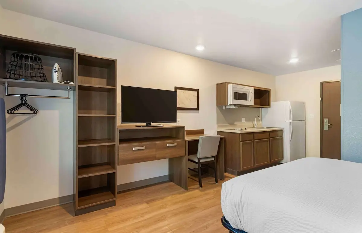 Extended Stay America Suites - Charlotte - Matthews hotel photo 1 in Matthews, North Carolina