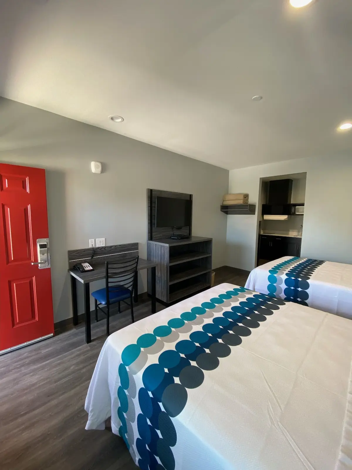 Hotels with kitchens in Arcola