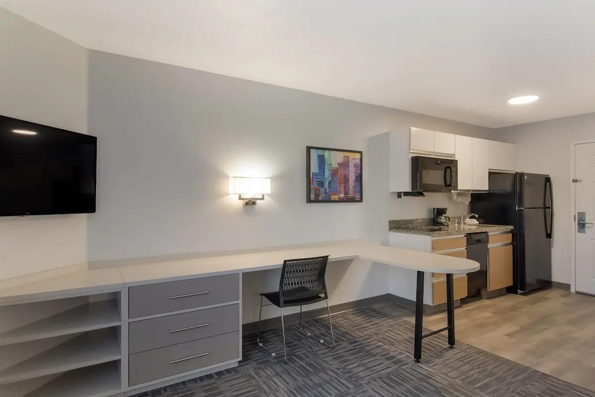 MainStay Suites Denver Tech Center hotel photo 1 in Centennial, Colorado