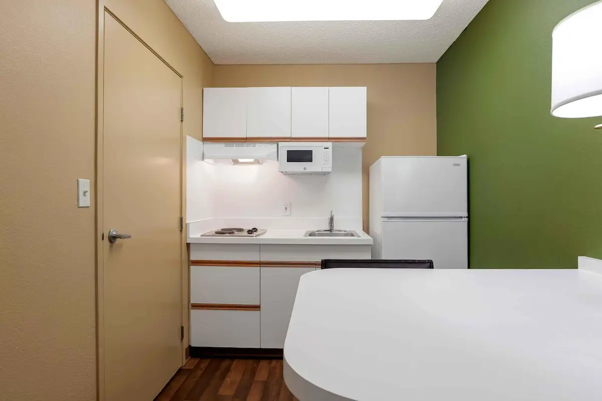 Extended Stay America San Diego - Sorrento Mesa hotel photo 1 in San Diego, California