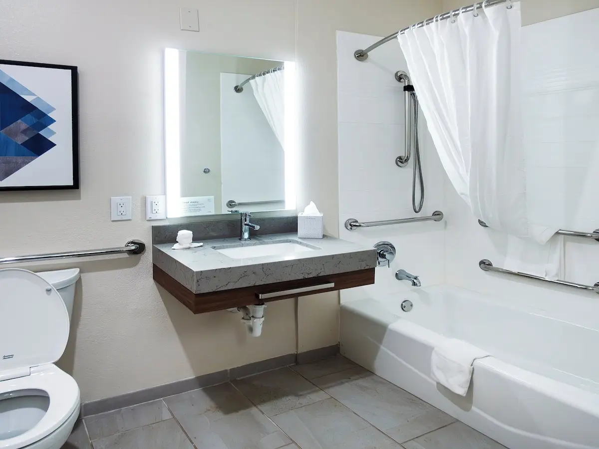 Hotels with kitchens in Westwego