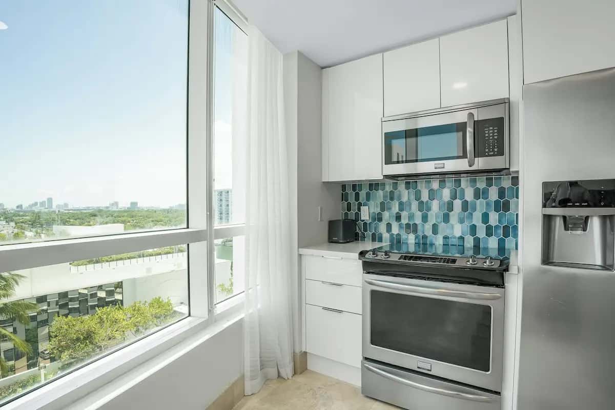 Fontainebleau Miami Resort hotel photo 1 in Miami Beach, Florida