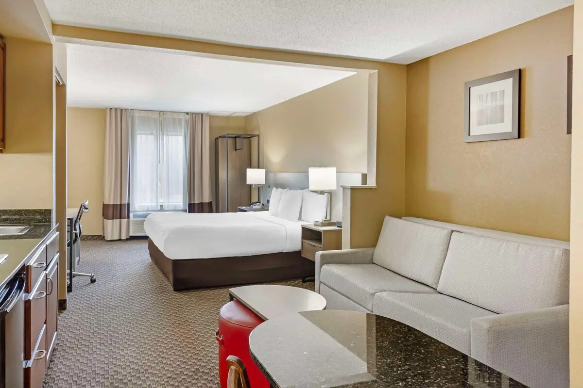 Hotels with kitchens in Penns Grove