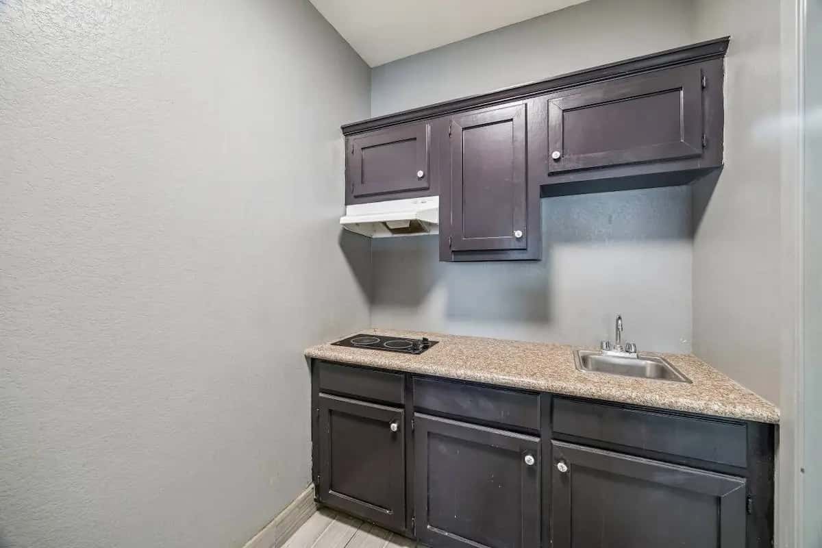 Value Inn and RV Park hotel photo 1 in Baytown, Texas