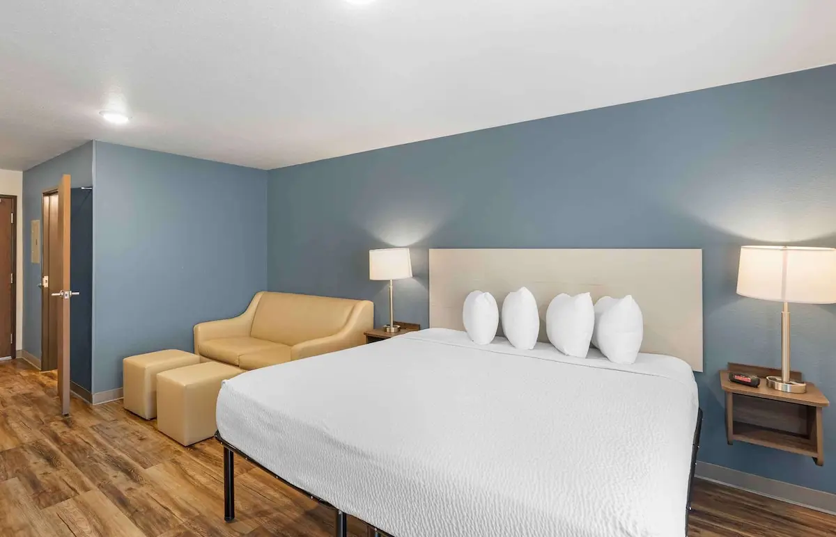 Hotels with kitchens in Plymouth Meeting