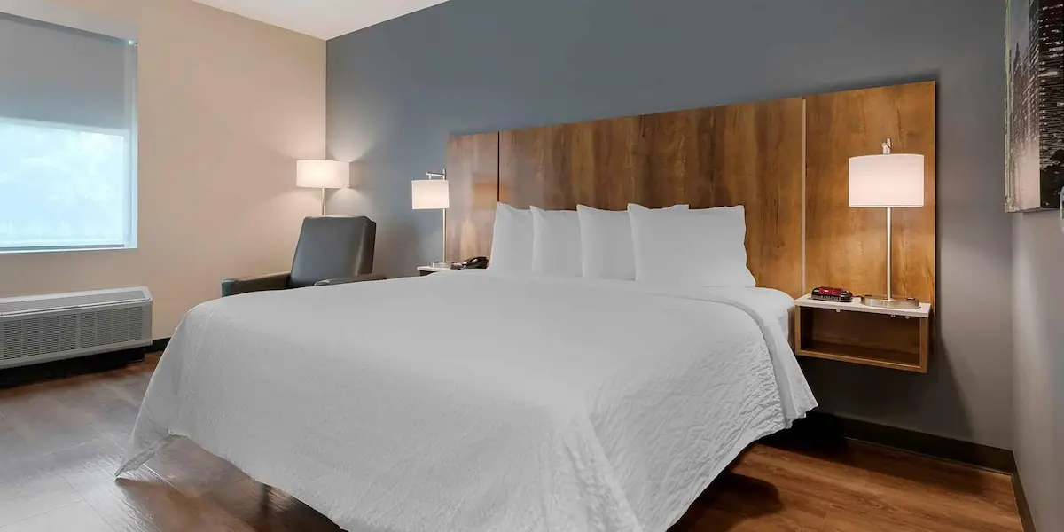 Hotels with kitchens in Centreville