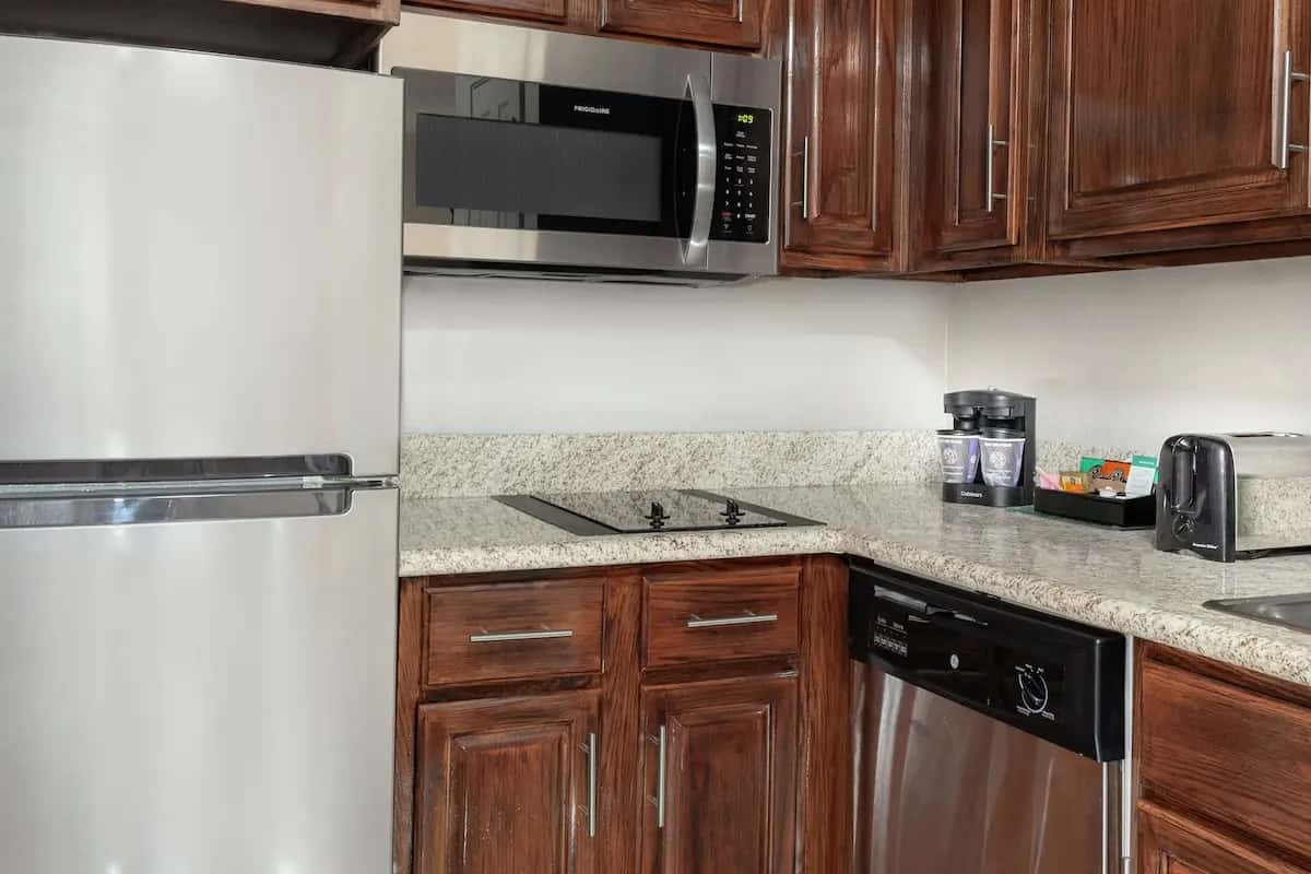 Homewood Suites by Hilton Dallas-Irving-Las Colinas hotel photo 1 in Irving, Texas