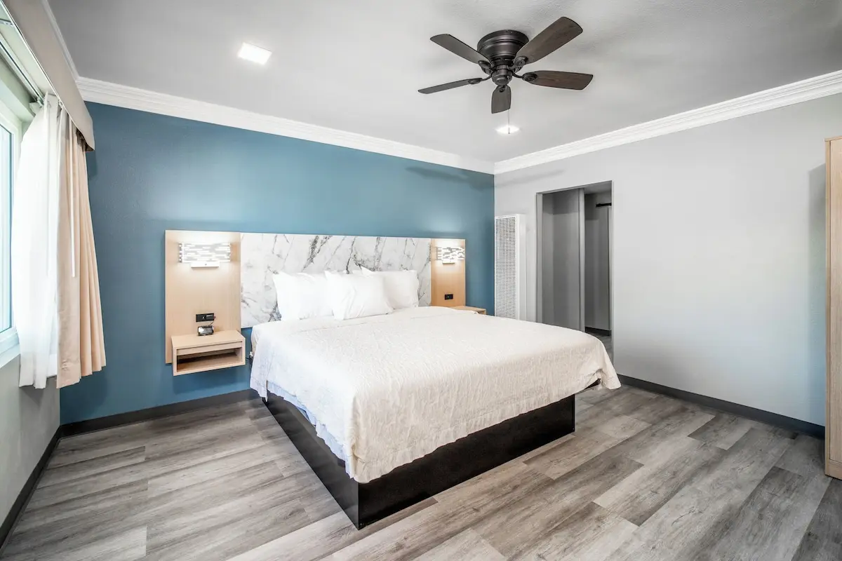 Hotels with kitchens in San Pedro