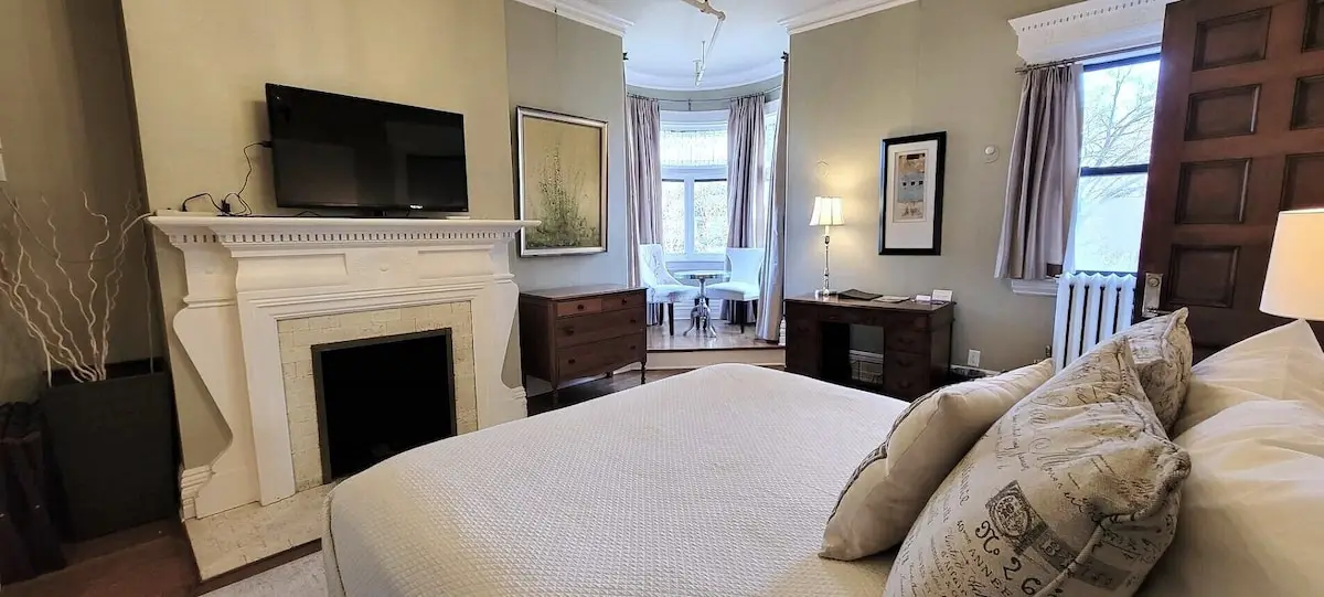 Hotels with kitchens in St. Paul